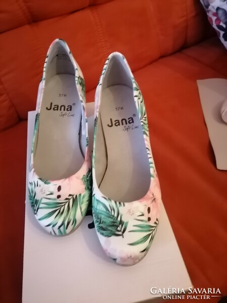 Szebbnél szebbek molett nálam elegáns alkalmi tavasz nyár Jana komfort kényelmi cipő 2x használt 37