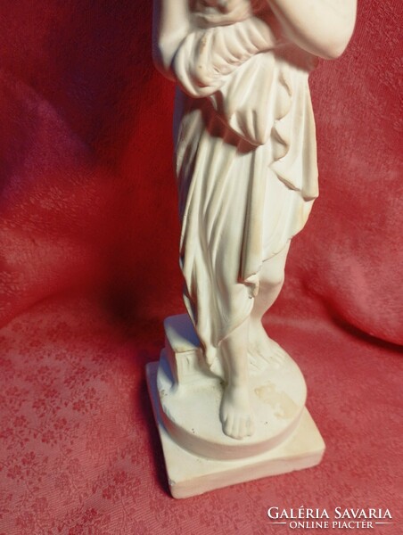 Female nude, alabaster statue