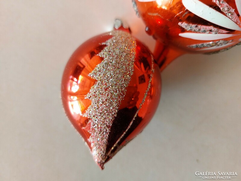 Régi üveg karácsonyfadísz piros gömb csepp üvegdísz 2 db