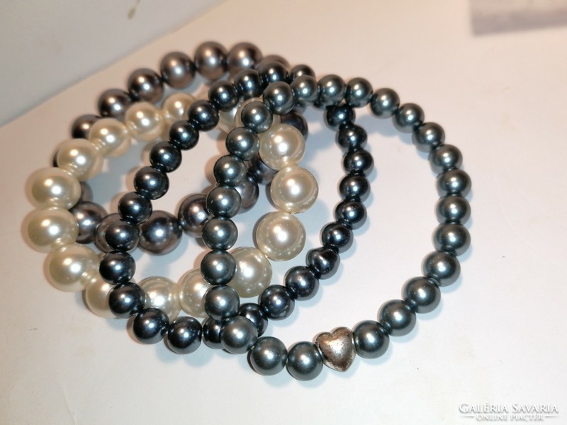 Tekla pearl bracelets (976)