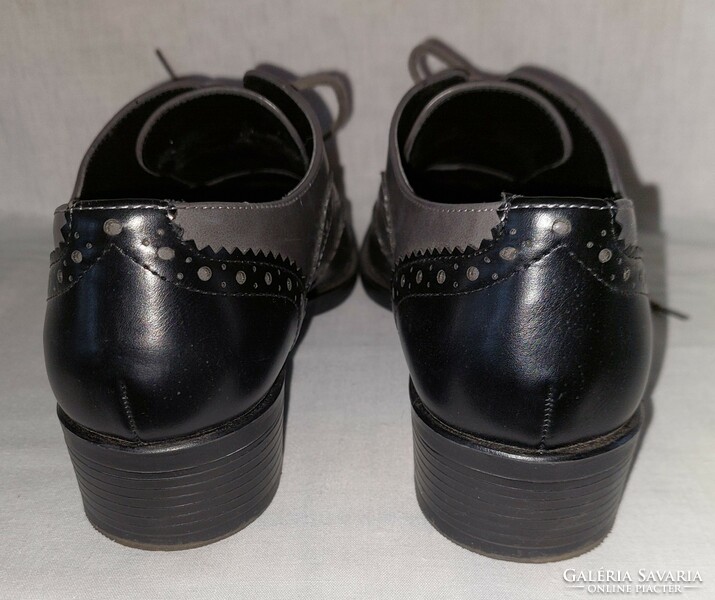 Bata oxford style women's leather shoes size 39