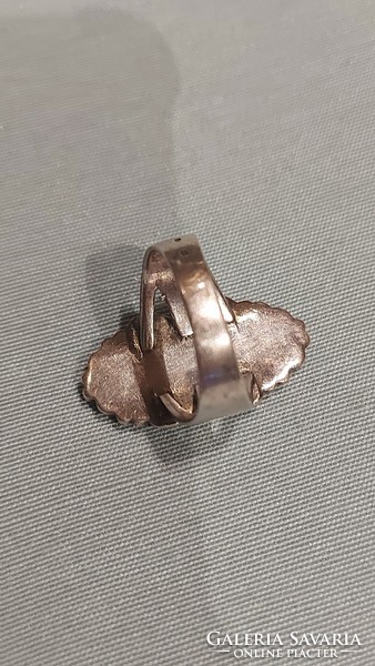 Gyönyörű ezüst gyűrű