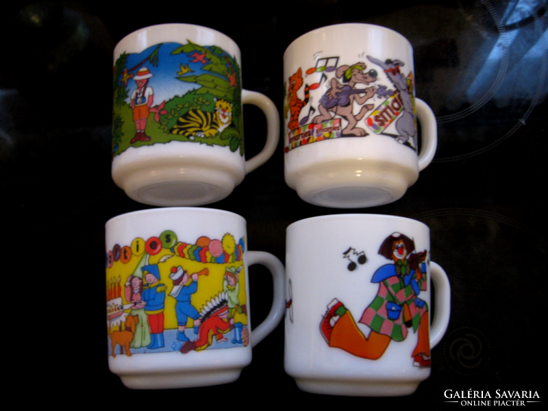 Collectible Arcopal France smarties and clown children's mugs