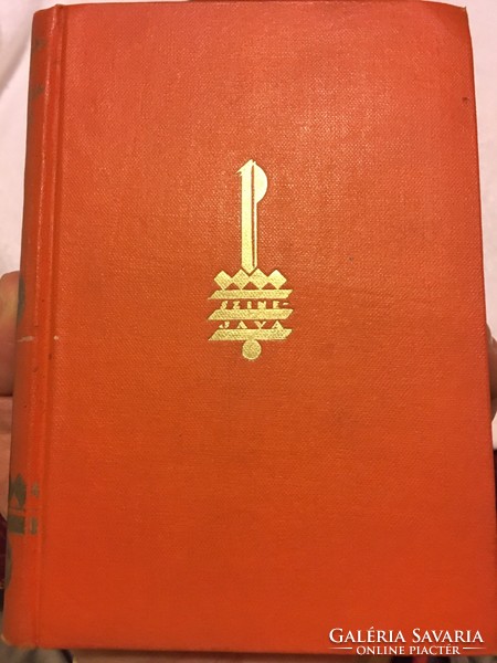 Színe-java/1927-28/ was published by the pantheon literary institute. A series of 18 volumes!!