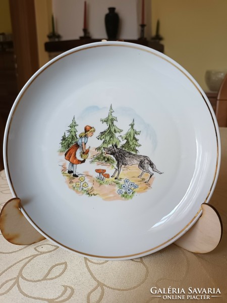 Hollóháza messesian fairy tale patterned rosary and the wolf child children's flat plate