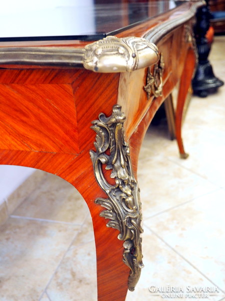 XV.Lajos stílusában készült XIX.sz.-i  neorokokó íróasztal