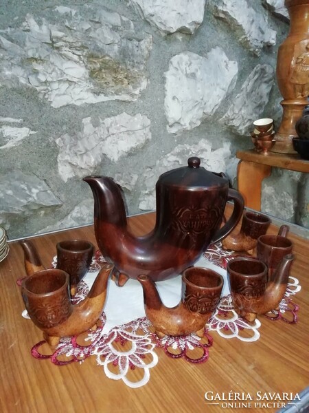 Brandy ceramic set. It is in the condition shown in the pictures