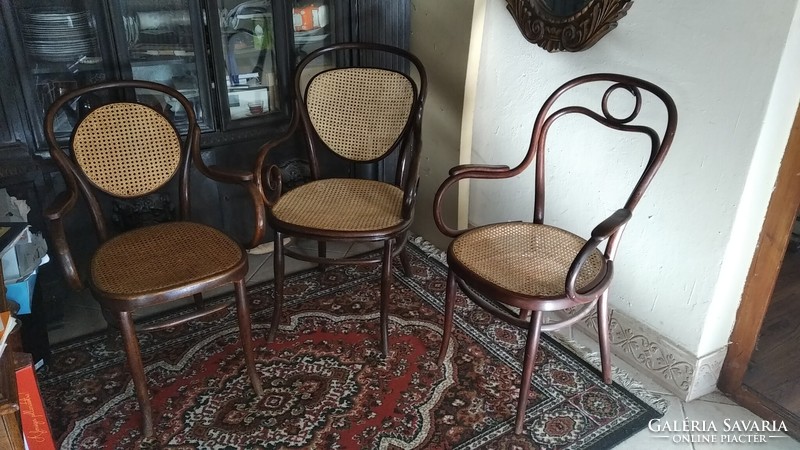 3 Thonet armchairs.