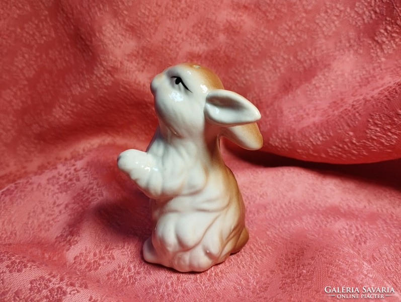 Porcelain bunny salt shaker