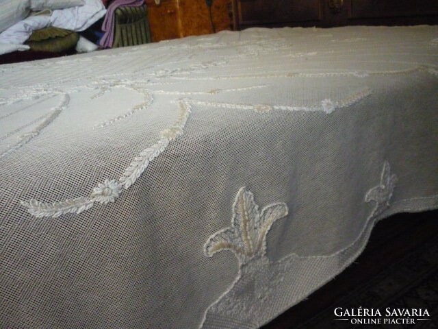 Thicker tulle bedspread