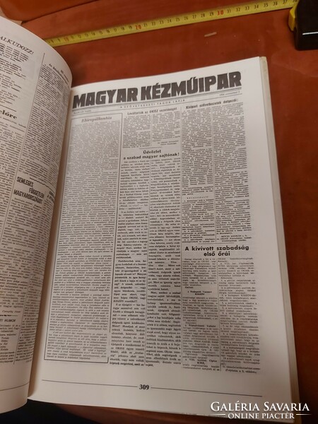 1956 a sajtó tükrében, nagy alakú könyv, ajándékozható!