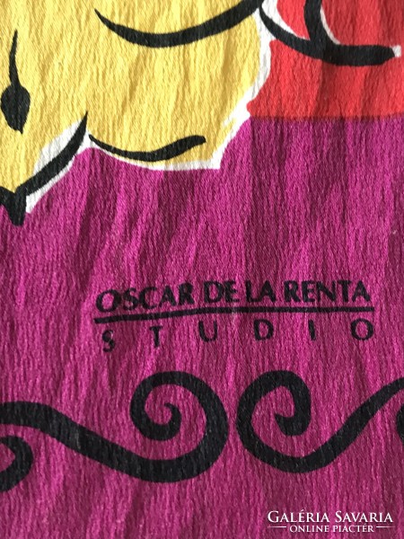 Oscar de la renta silk scarf with bright colors, 130 x 27 cm