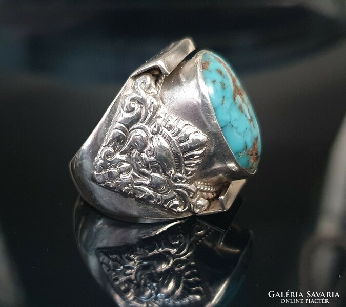 Javanese yogya silver ring with Iranian turquoise