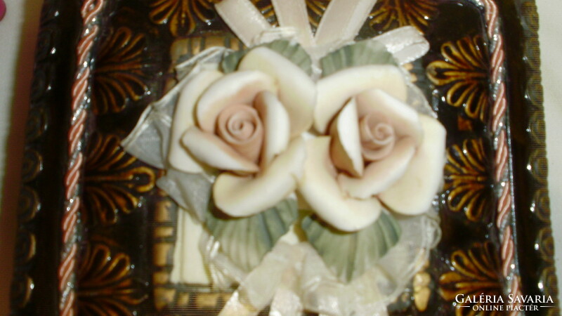 Rózsa díszes kerámia ékszertartó doboz