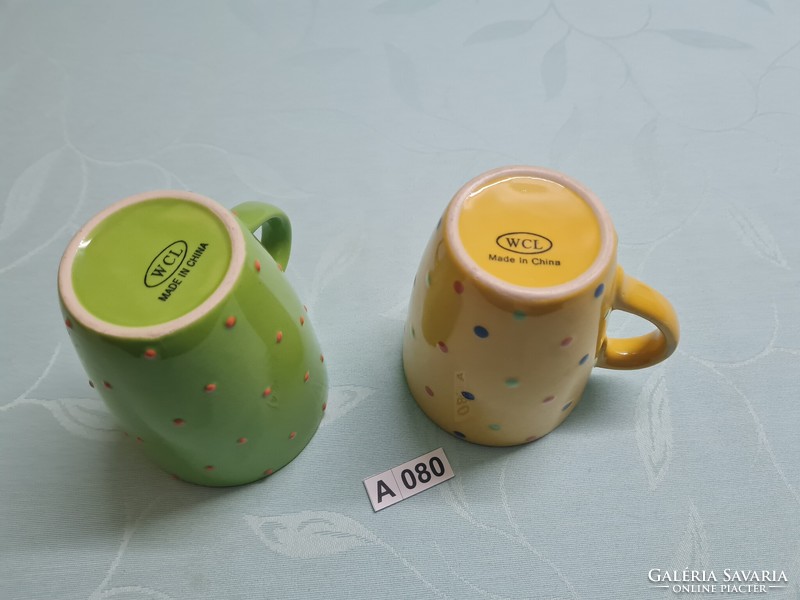 A080 mug with green and yellow dots 2 pcs