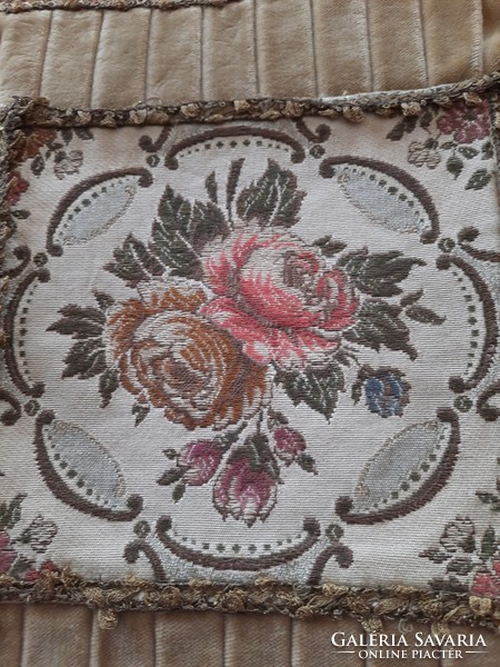 Tapestry runner interwoven with old gold thread, antique metal thread, perfect size: 25 x 25 cm