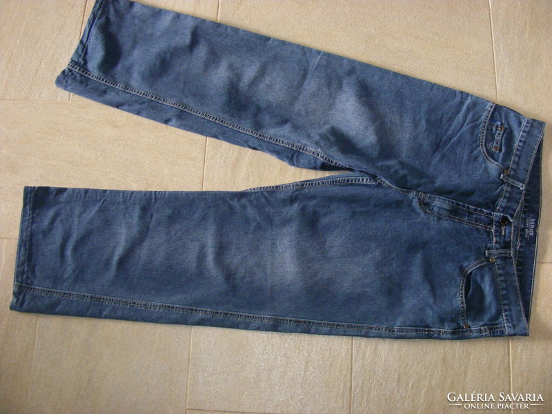 Derick men's jeans size 37