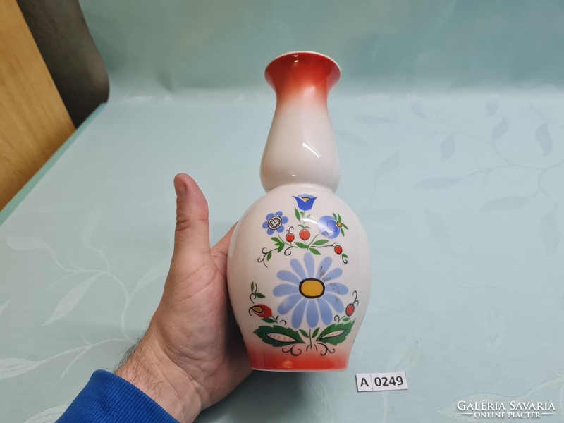 A0249 lubjana flower pattern vase 21.5 cm