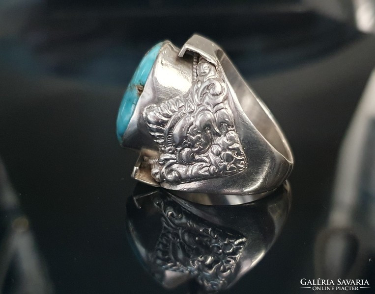 Javanese yogya silver ring with Iranian turquoise