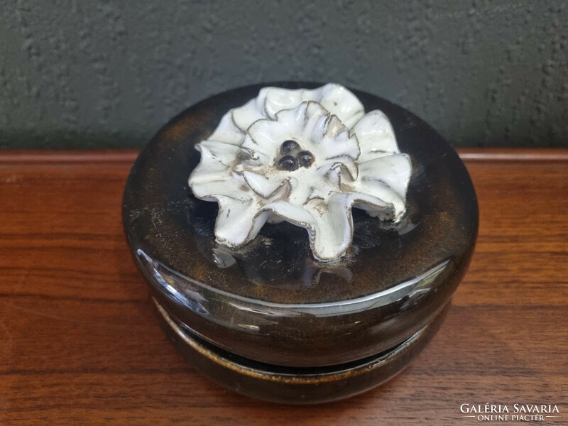 Craftsman Gyula Végvár glass-glazed ceramic bonbonier jewelry box - 51143