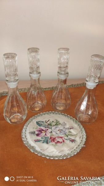 Vintage parfümös üvegcsék 4 darab