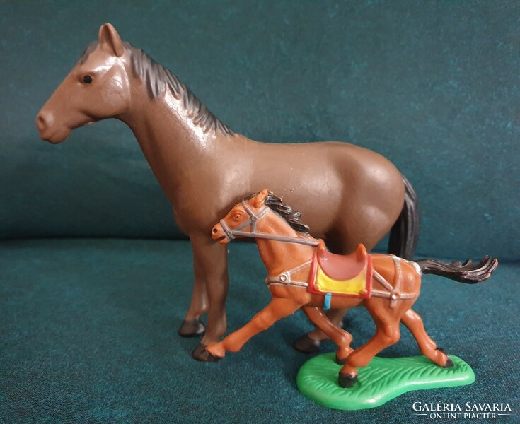Ló, lovak, játék lovacskák