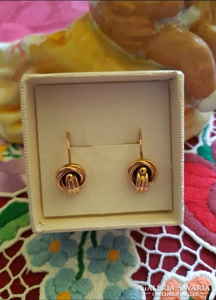 Old earrings 14k gold