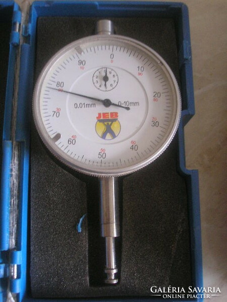 Special precision, well-functioning measuring instrument for sale. I'll add an adapter to help with reception. Also