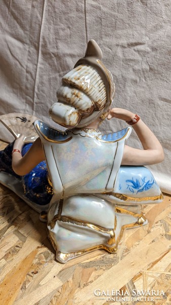 Alba Iulia - Cleopatra porcelain figure