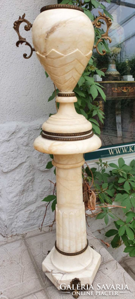 Illuminated marble urn vase