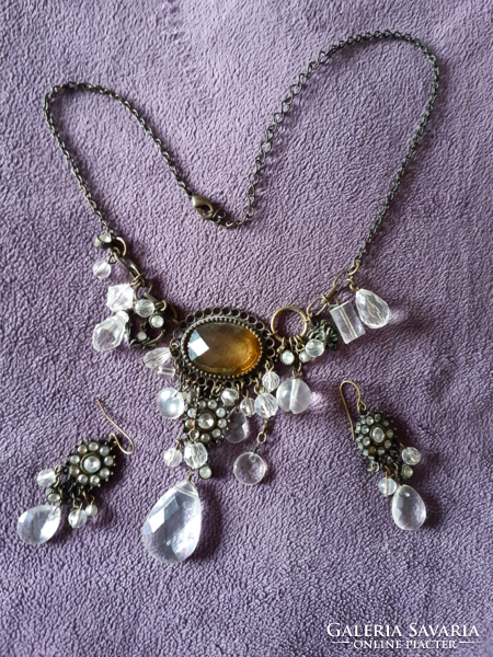 Crystal jewelry set, necklace with ears
