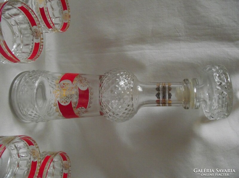 Üveg rövid italos,likőrös,konyakos készlet,4 személyes (pohár,butella,flaska)