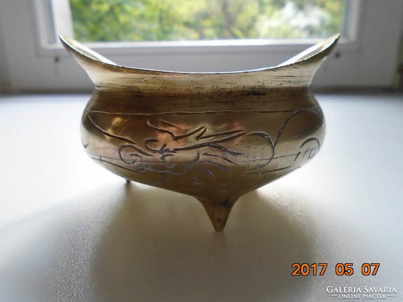 ANTIK Kínai Han dinasztiára jellemző formával bronz füstölő apokrif Xuande kor jelzéssel