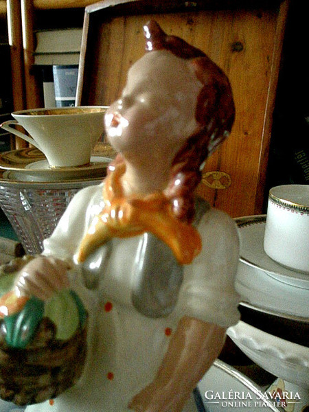 Artdeco glazed ceramic statue 23 cm (rahmer?)