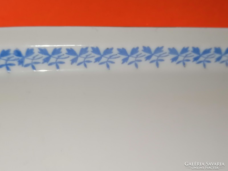 The Alföldi porcelain tray was made from 1965-1972 based on the designs of József Sándor.