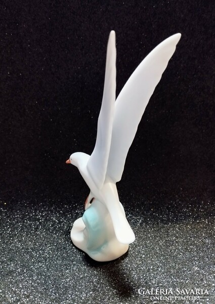 Ravenclaw porcelain - seagull