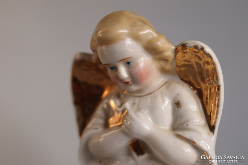 Porcelán angyal nagy méretű
