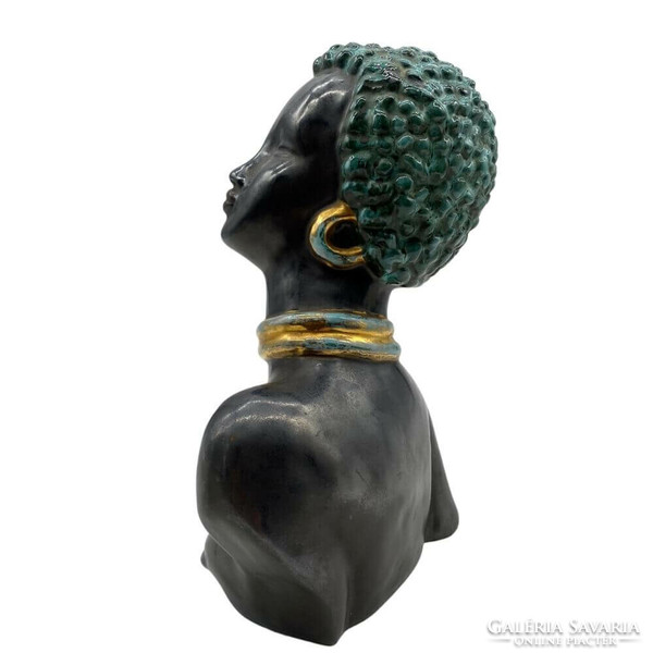 Margit Izsépy - mid-century African-American female head with turquoise hair from the 50s