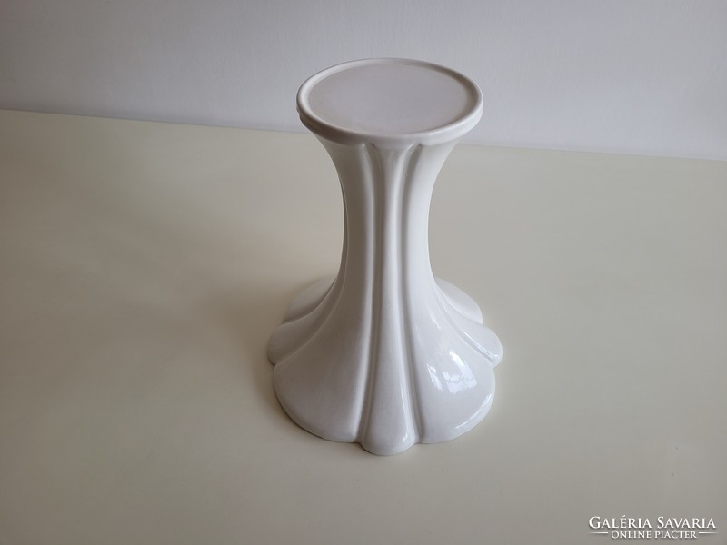 Retro mid century porcelain flower stand white postmans