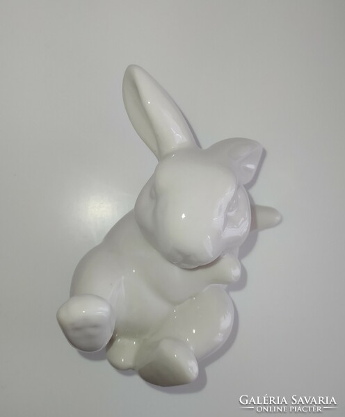 Bunny figurine Easter decoration