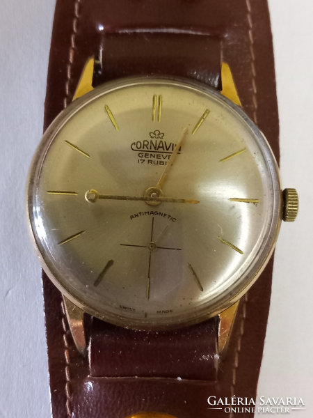 Cornavin retro 17 stone Swiss watch in very nice condition as you can see in the pictures...