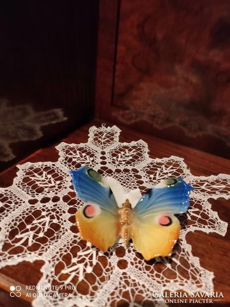 Ens porcelain butterfly