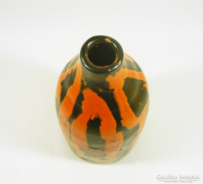 Gorka livia, retro 1950 black vase with orange motif 21.7 Cm artistic ceramics, flawless! (G173)