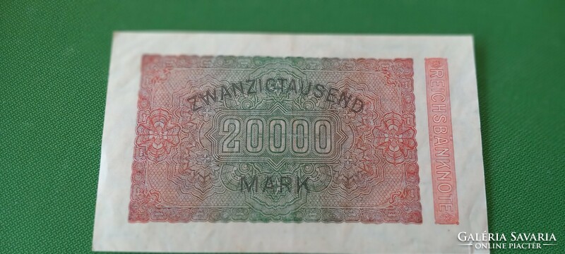 20000 MÁRKA