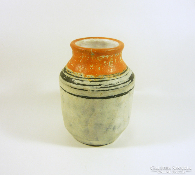 Gorka livia, retro 1960 orange and white 16.0 Cm artistic ceramics, flawless! (G171)
