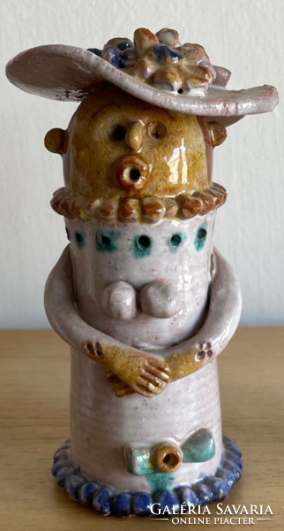 Csavlek etelka - lady in a hat (painted-glazed ceramic)