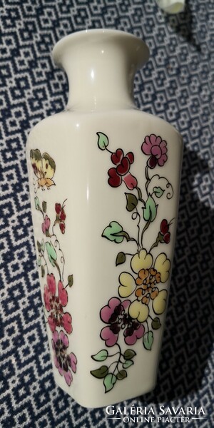 Zsolnay porcelán váza 14,6 cm