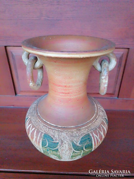 Füles festett kerámia váza