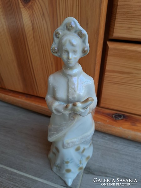 Soviet zhk polonne snow queen nipp figure porcelain display case display case heirloom antique nostalgia