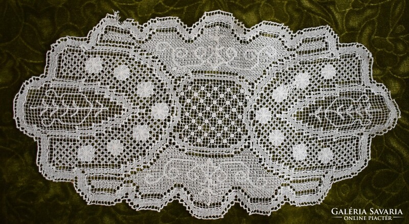 Antique Art Nouveau rece lace material, damaged, defective miracle cloth 45 x 25 cm